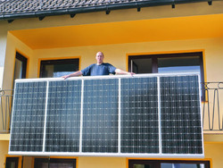 754 PV-Module auf Balkon